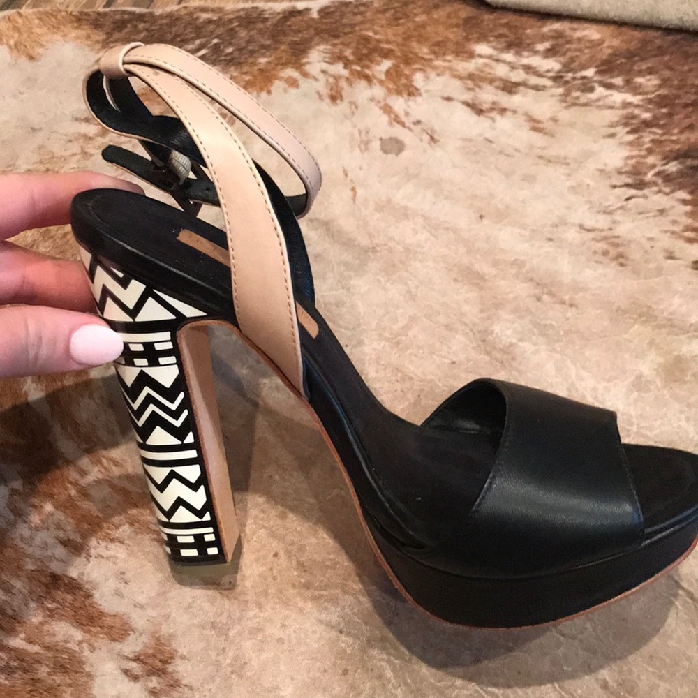 BCBG platform sandals